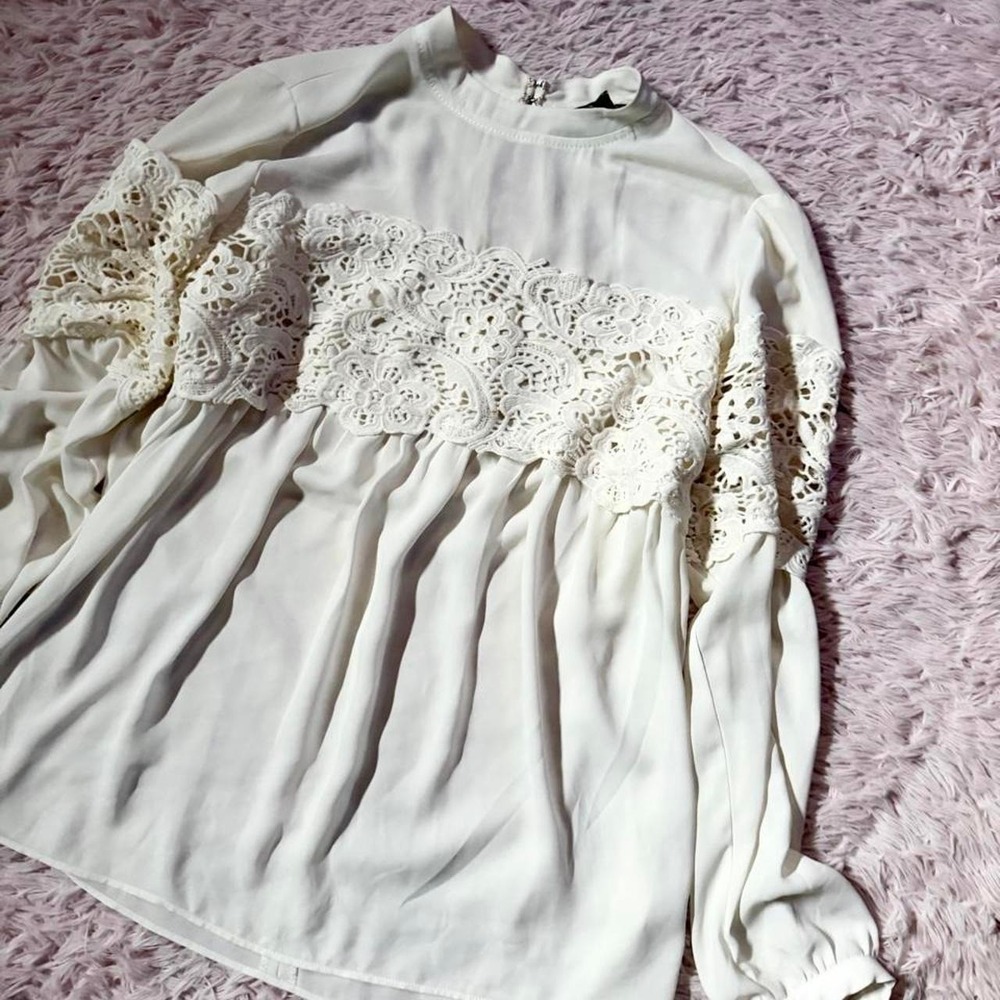 Whimsical Feminine Soft Girl Romantic Renaissance Lace Fairy Core Top Womens M - Picture 2 of 7
